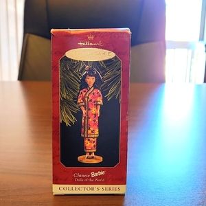 Hallmark Dolls of the World Chinese Barbie ornament 1997, in box.